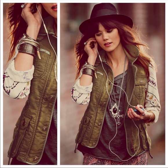 Free People Follow Your Heart Cargo Jacket - Picture 1 of 3